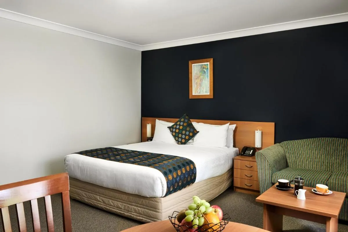 Image 1 of 175 Hotel Westmead