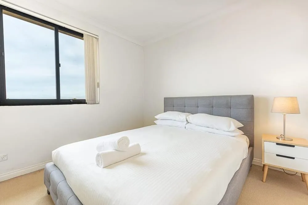 Image 1 of 1BD Apt w City view in the Little Italy