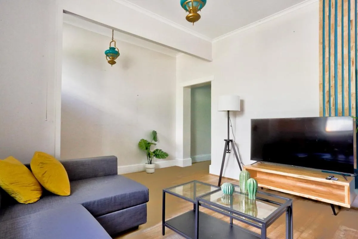 Image 4 of 2 Bedroom House with 2 E-Bikes Included at Centre of Chippendale