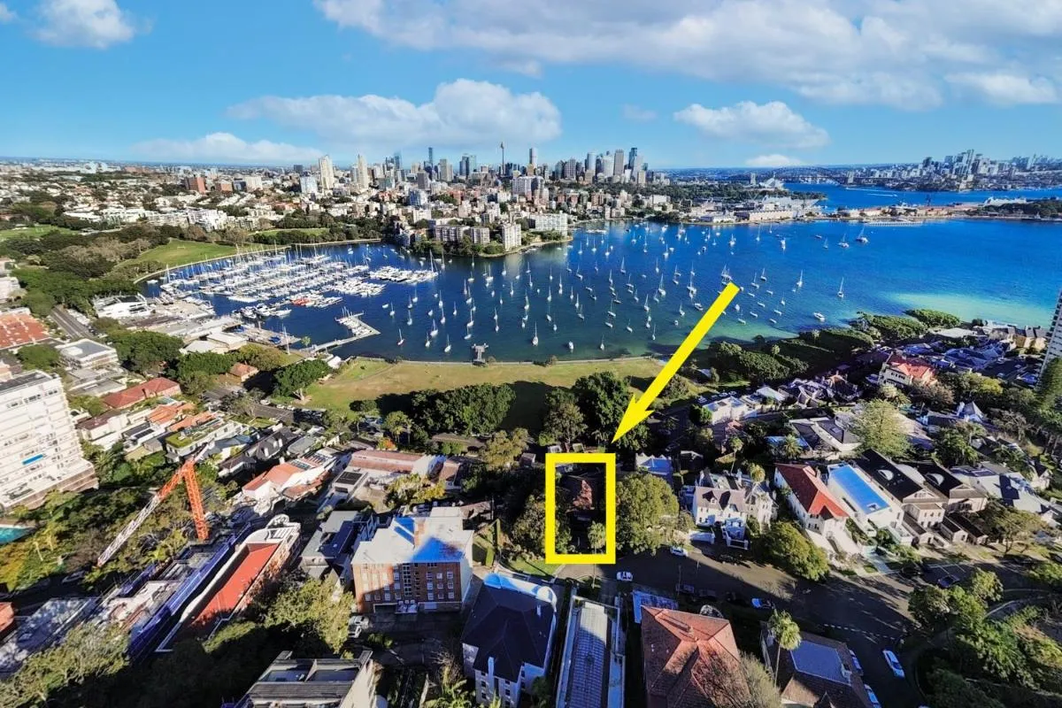 Image 1 of 3BR Entire Lvl Penthouse with Views Darling Point