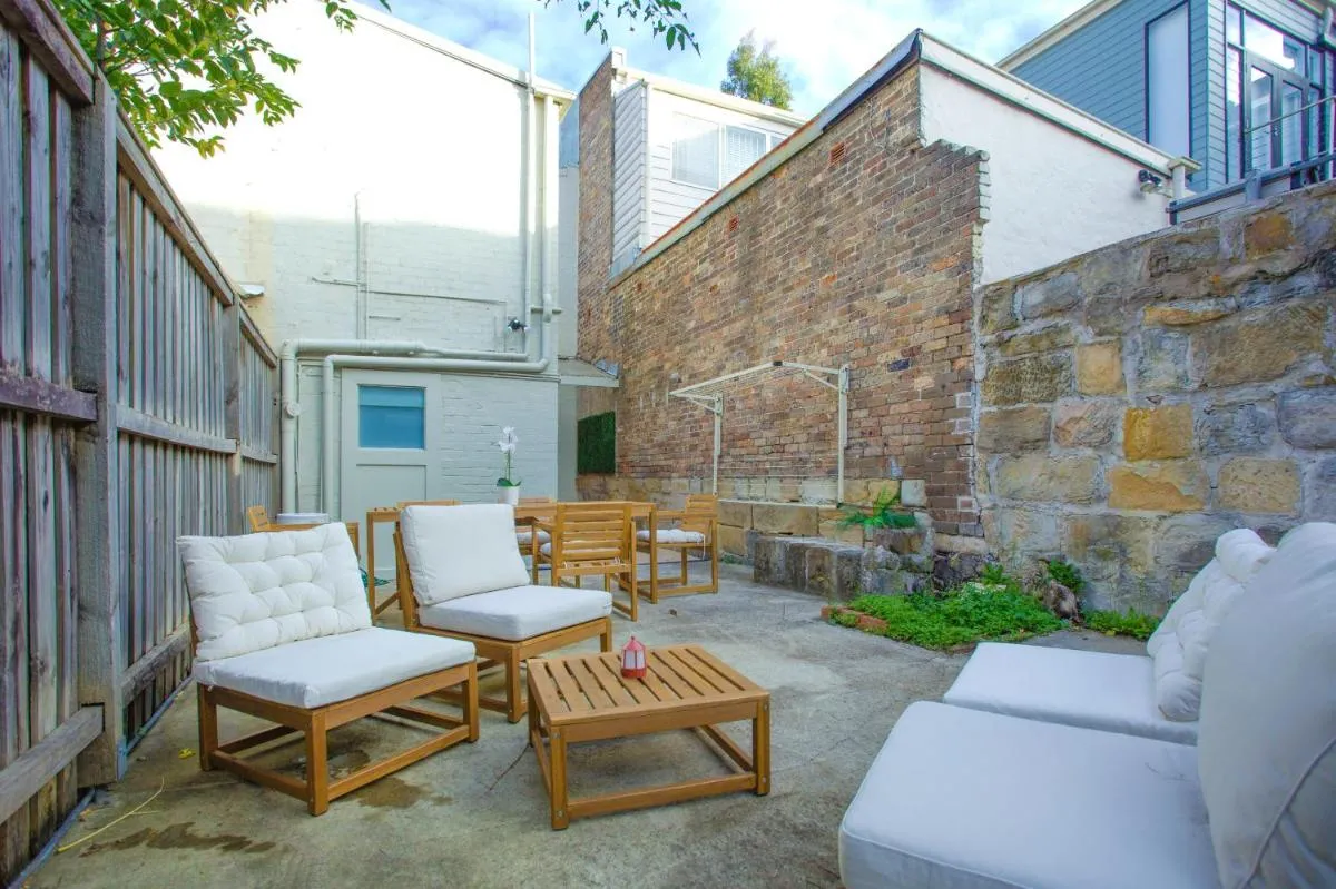 Image 4 of 3 Bedrooms – Darling Harbour – Glebe St 2 E-Bikes Included