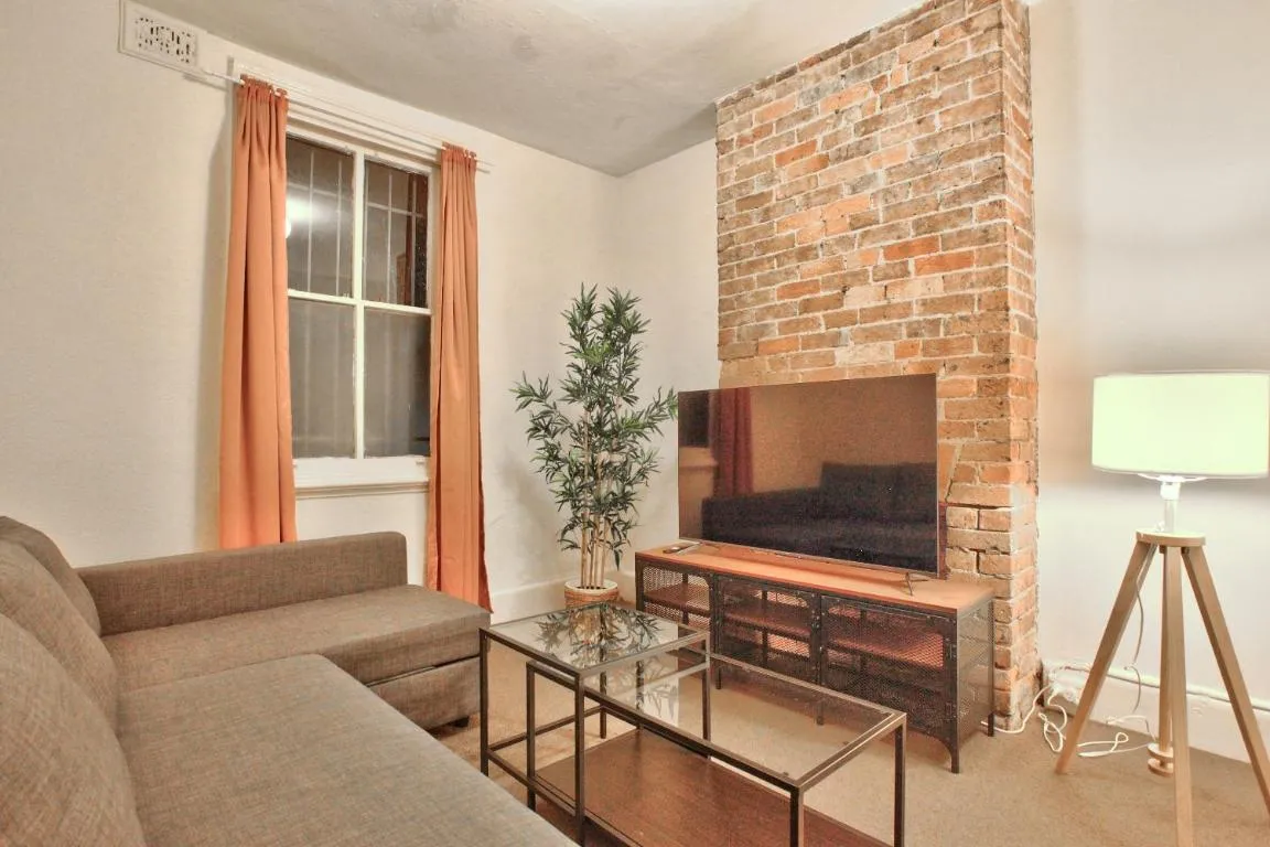 Image of 3 Bedrooms – Darling Harbour – Glebe St 2 E-Bikes Included