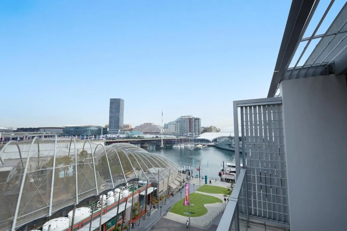 Image of Adina Apartment Hotel Sydney, Darling Harbour