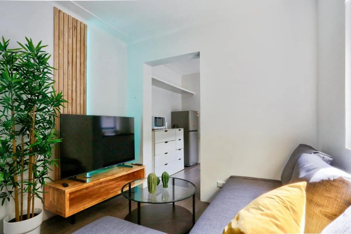 Image 4 of Affordable 2 Bedroom House Surry Hills 2 E-Bikes Included