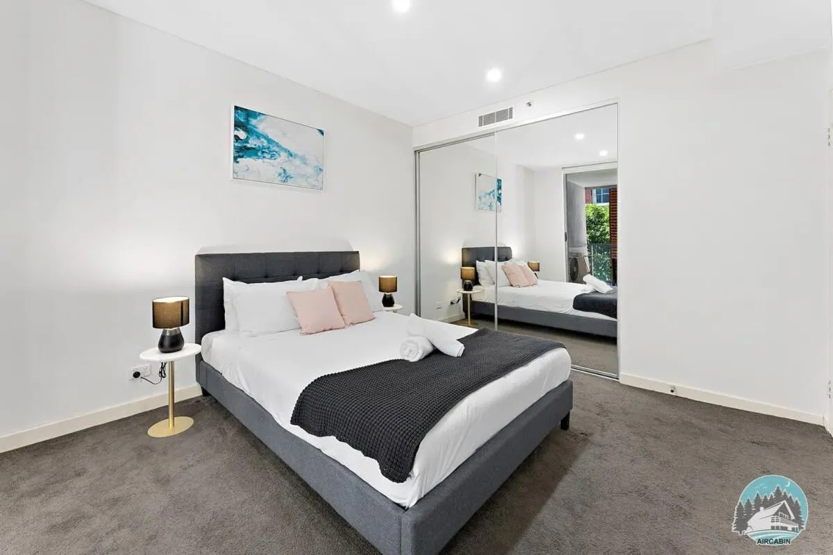 Image 1 of Aircabin – Mascot – Free Parking – 2 Beds Apt