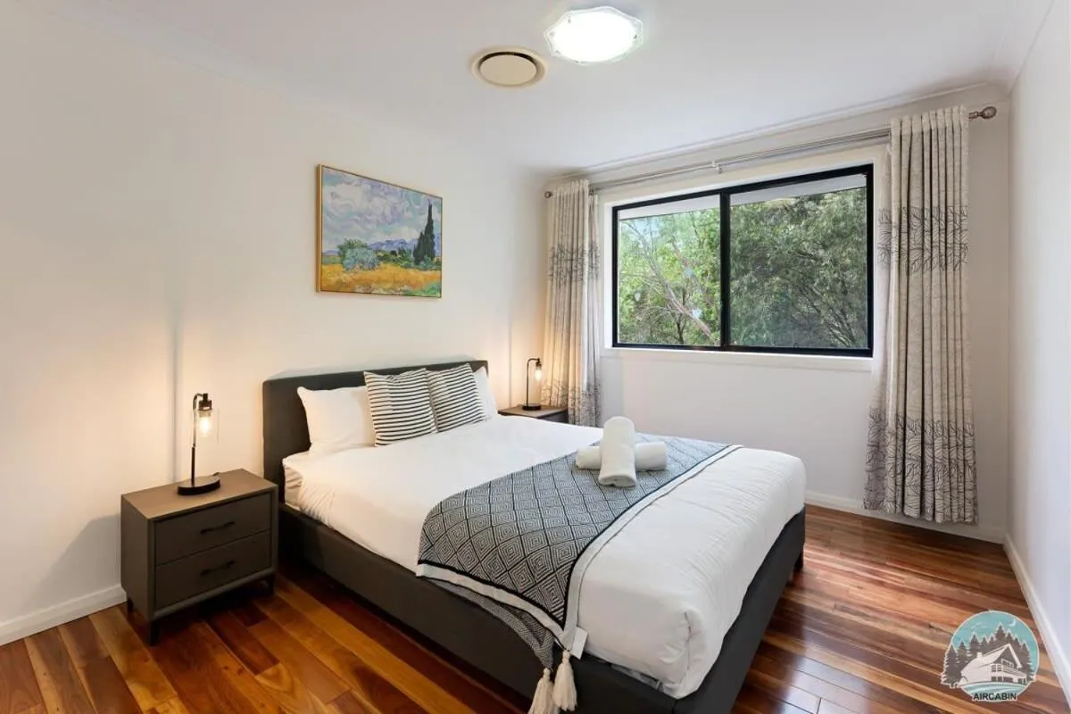 Image 1 of Aircabin – Telopea – Sydney – 5 Beds Holiday House