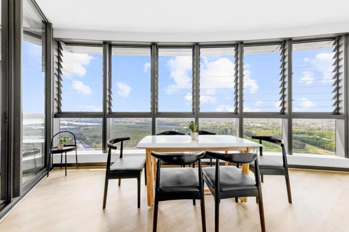 Image 1 of Amazing city view high level Apt