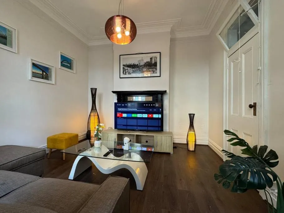 Image of Amazing house Darling Harbour & CBD & Central & ICC & Chinatown