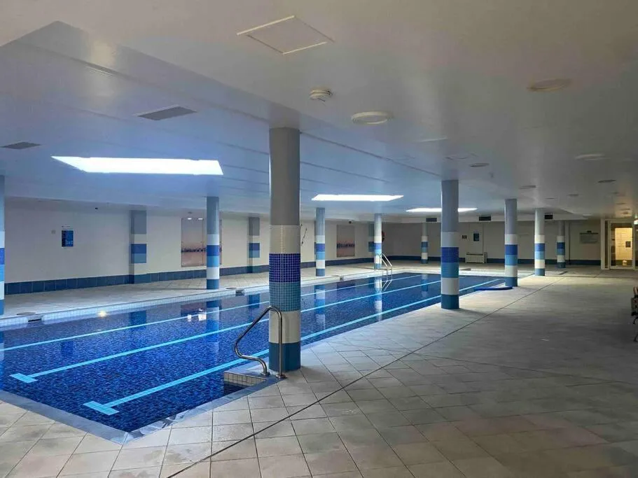 Image 1 of Apartment in Chiswick with Pool, sauna & Gym