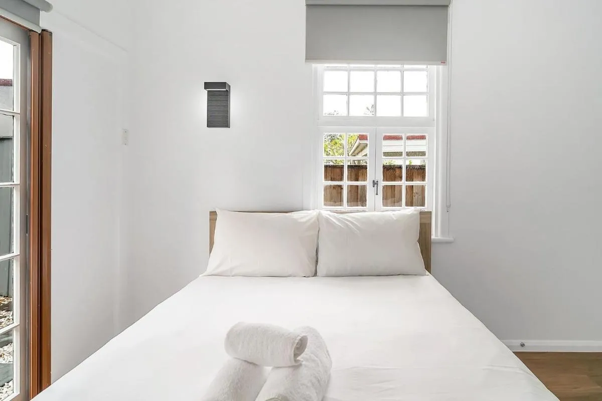 Image 1 of Balmain Beauty with Spacious Garden
