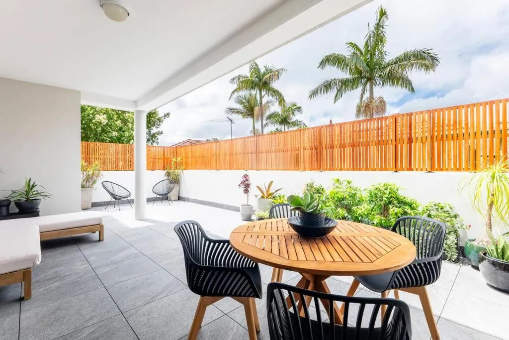 Image of Balmain Designer 1 Bedroom Apartment with Parking