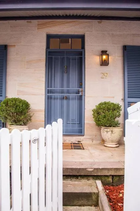 Image 3 of Balmain Sandstone Cottage