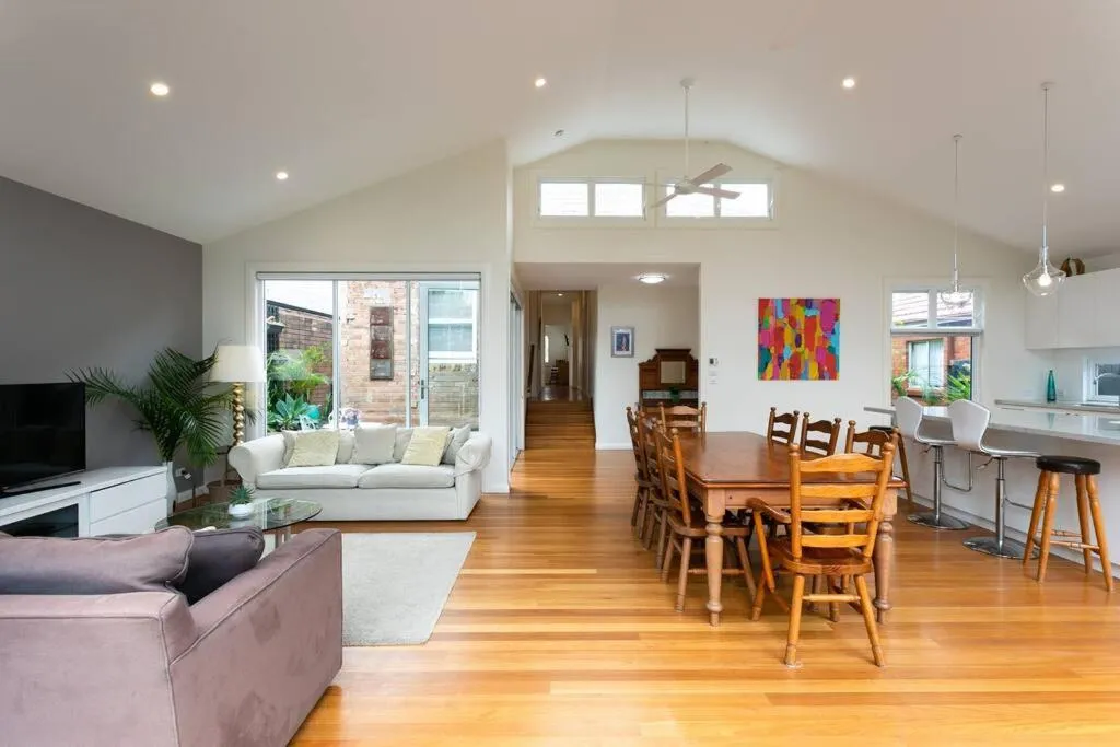 Image 3 of Beach House Close to Manly