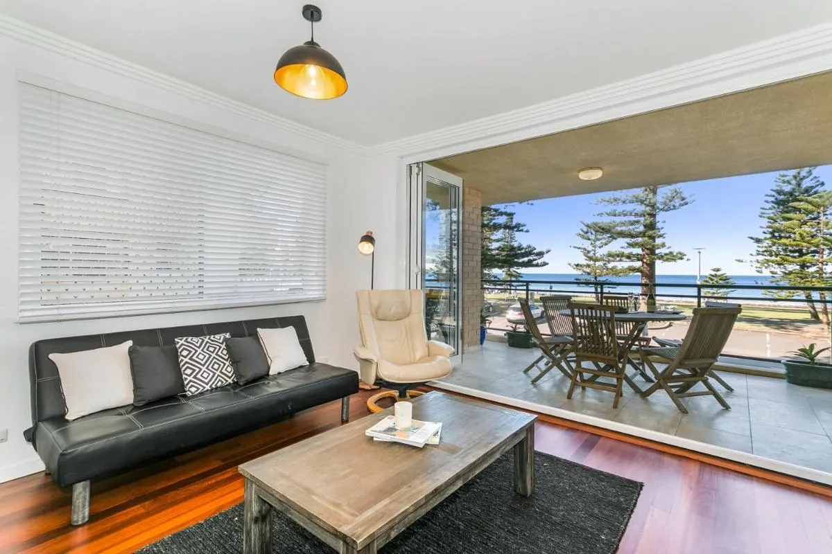 Image 4 of Beachfront on Golden Mile