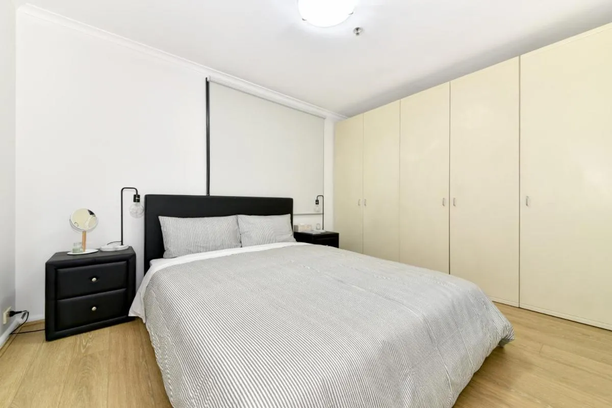 Image 1 of Beautiful apartment in Pyrmont