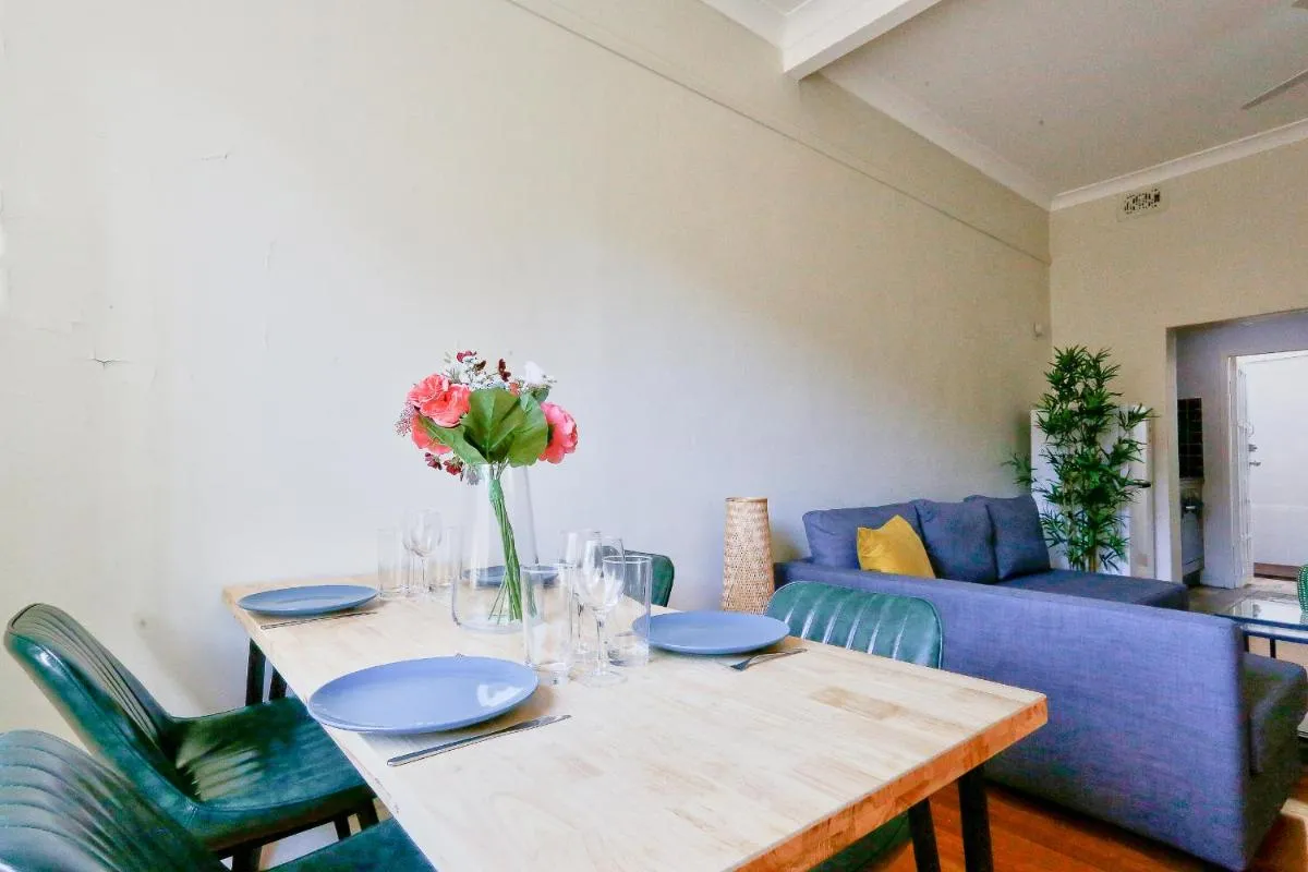 Image 3 of Best Choice 2 Bedroom House Surry Hills