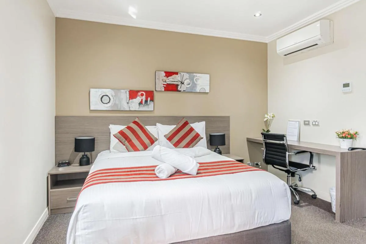 Image 3 of Best Western Plus Camperdown Suites