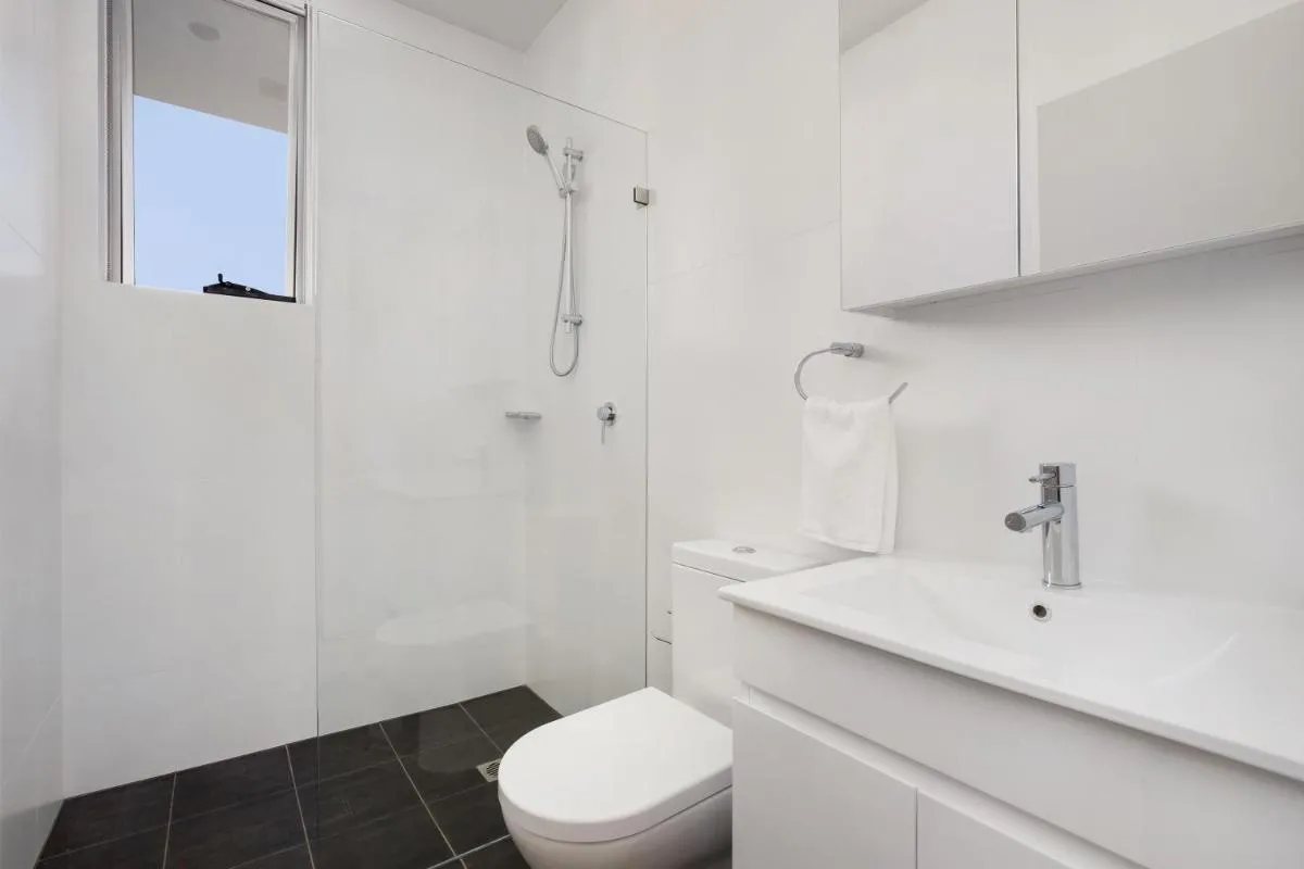 Image 2 of Bondi Beach Studio Penthouse Suite + Balcony