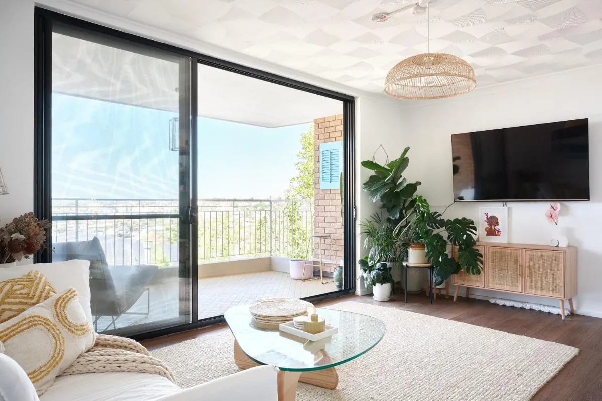 Image 4 of Bondi Oceanview Escape – Walk to beach