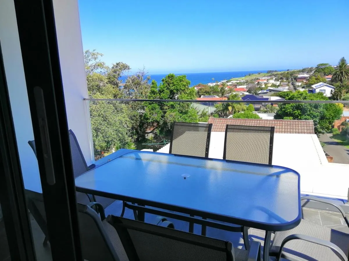 Image 5 of Brand NEW VIP Luxury 5/5 Star Beachside Escape