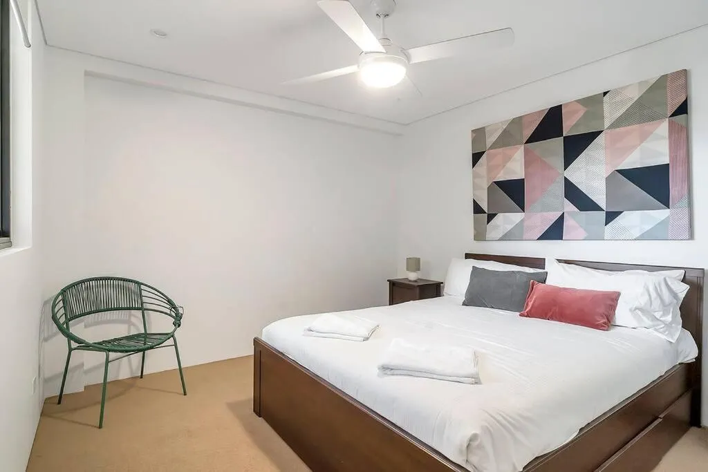Image 1 of Bright & Chic with Unbeatable Proximity