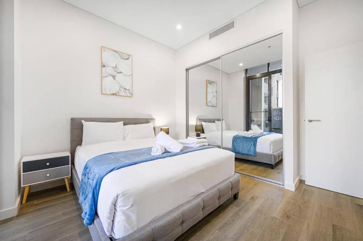 Image 1 of Burwood stunny apt with Parking Train&Shopping