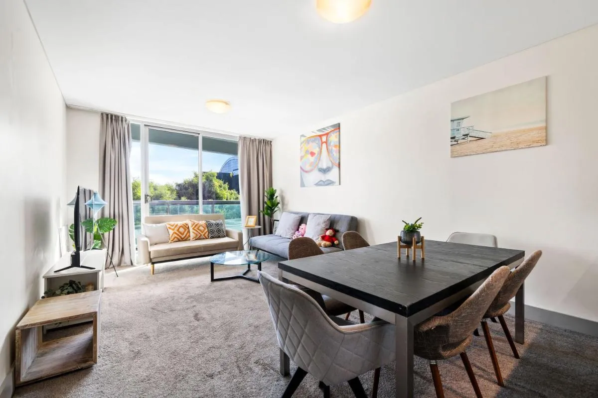 Image 6 of CBD 3Br Apt & Darling Harbour & ICC & Chinatown & Central