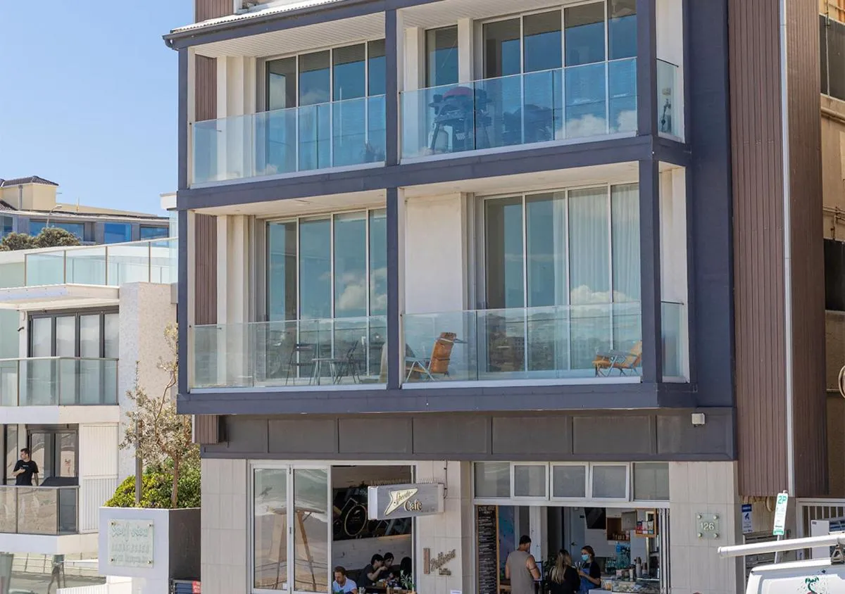 Image 6 of COZY BEACH FRONT STUDIO WITH AIRCON