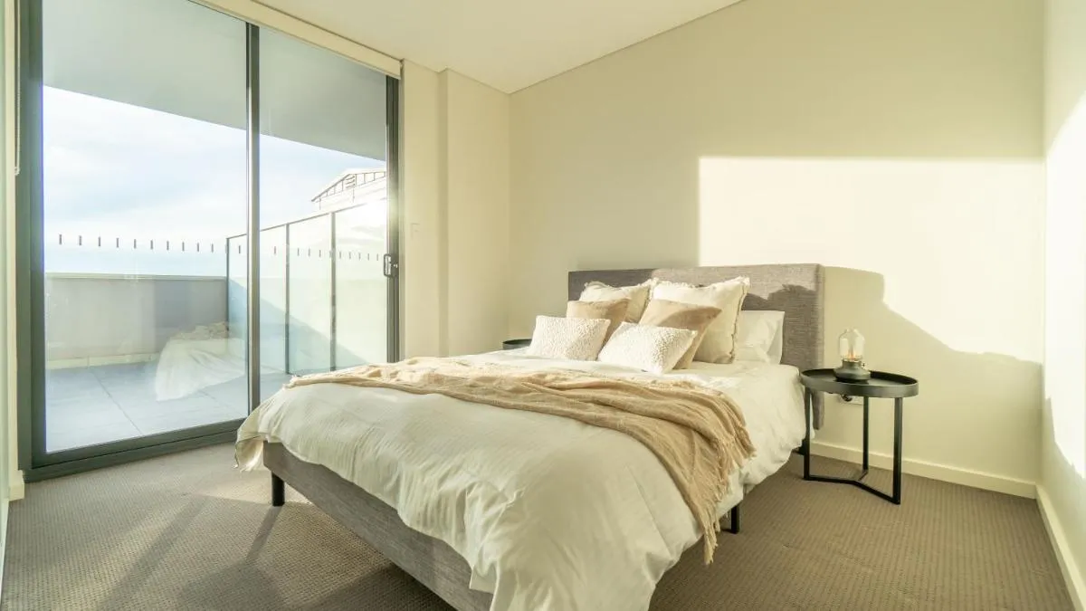 Image 1 of Central Canterbury Charm Sky View Free Parking