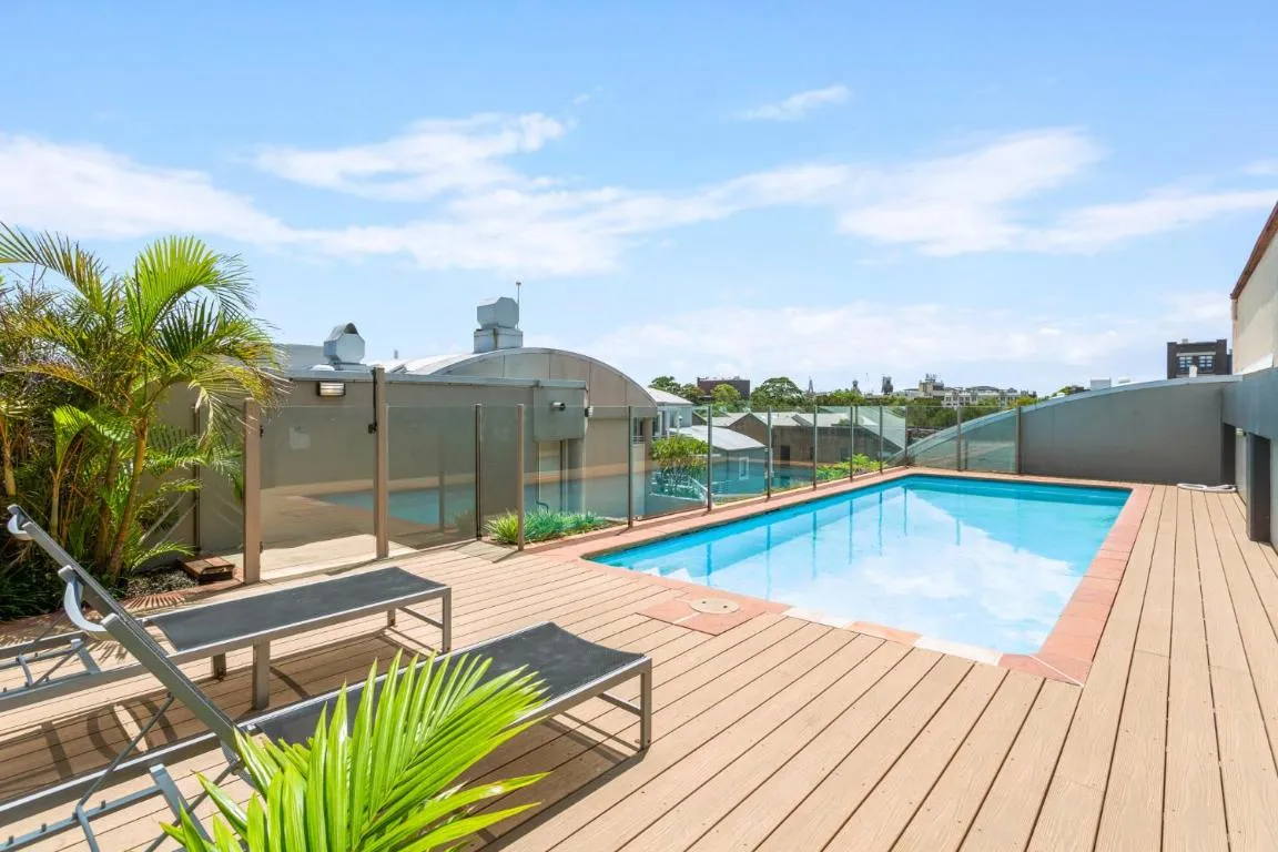 Image of Charming 1-Bed Apartment Close to Shops and Parks
