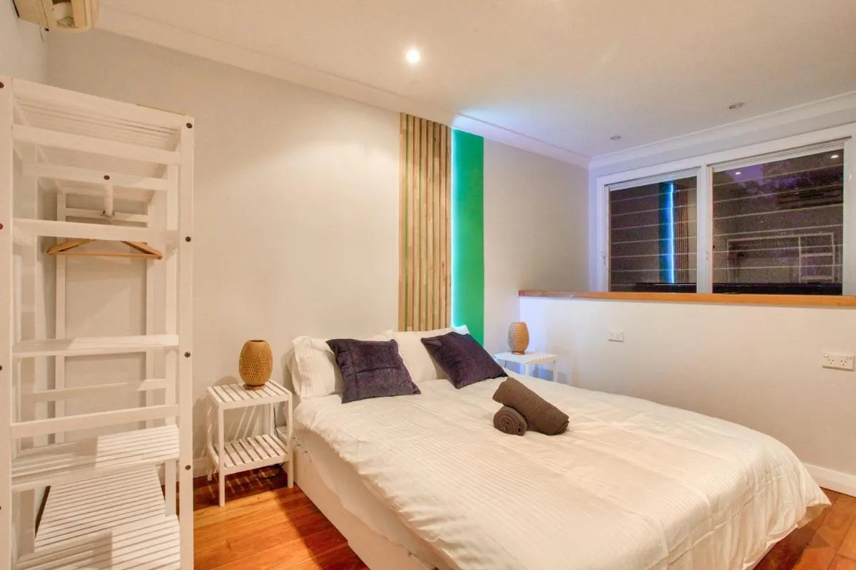 Image 6 of City Center 2 Bedroom House Pyrmont 2 E-Bikes Included