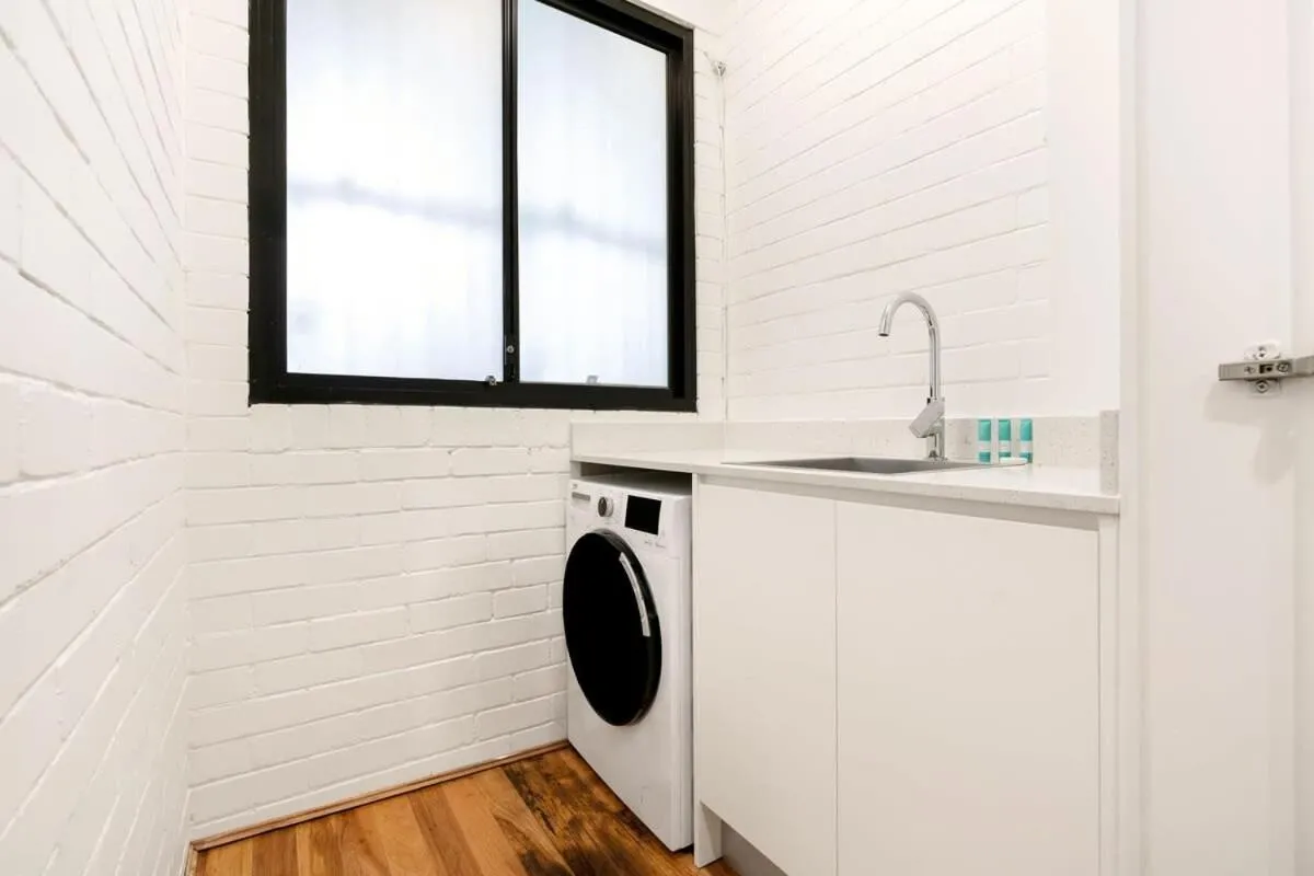 Image 2 of Comfy Darlinghurst Retreat