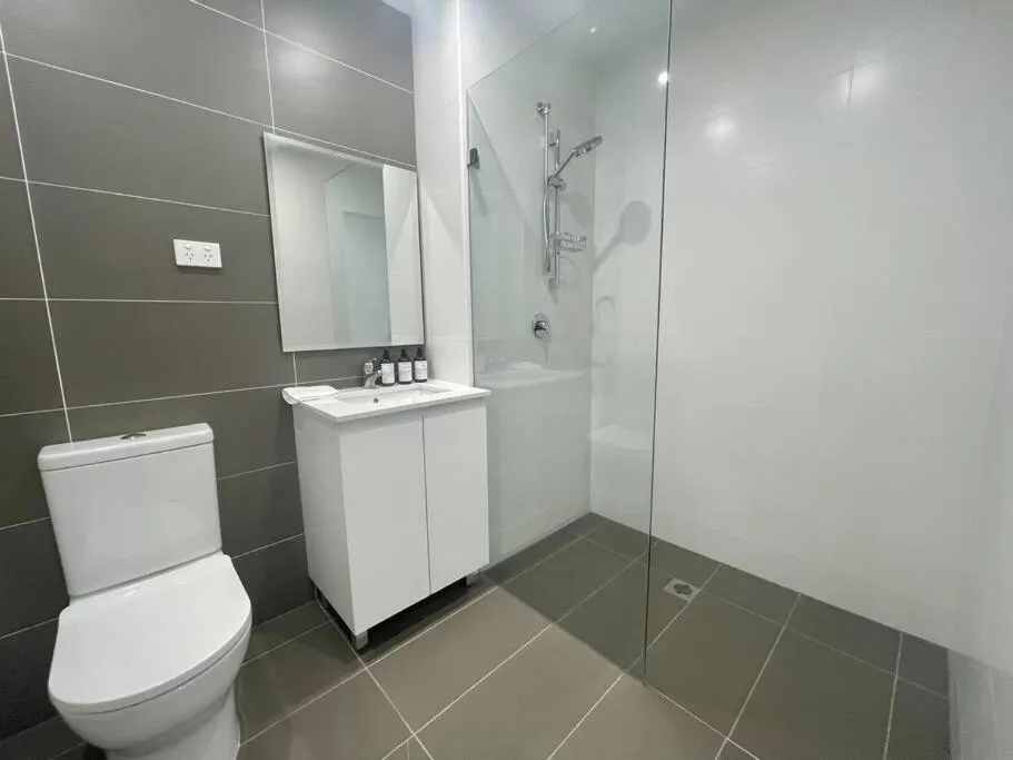 Image 2 of Cosy Stays 1 Bedroom Apartment Rosebery Parking & Balcony Sydney Escape