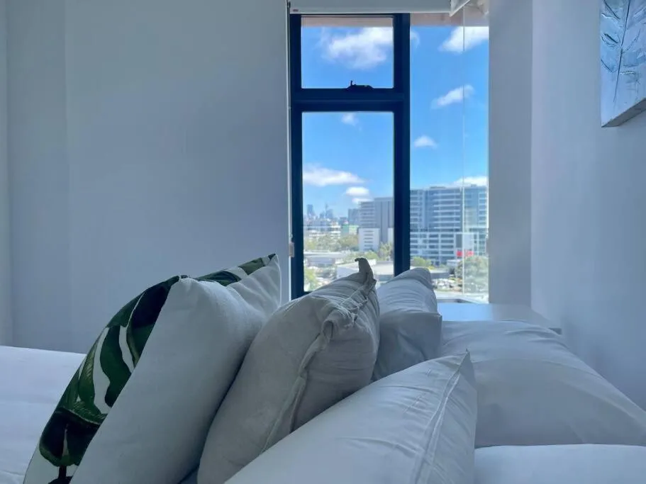 Image 6 of Cosy Stays 1 Bedroom Apartment Rosebery Parking & Balcony Sydney Escape