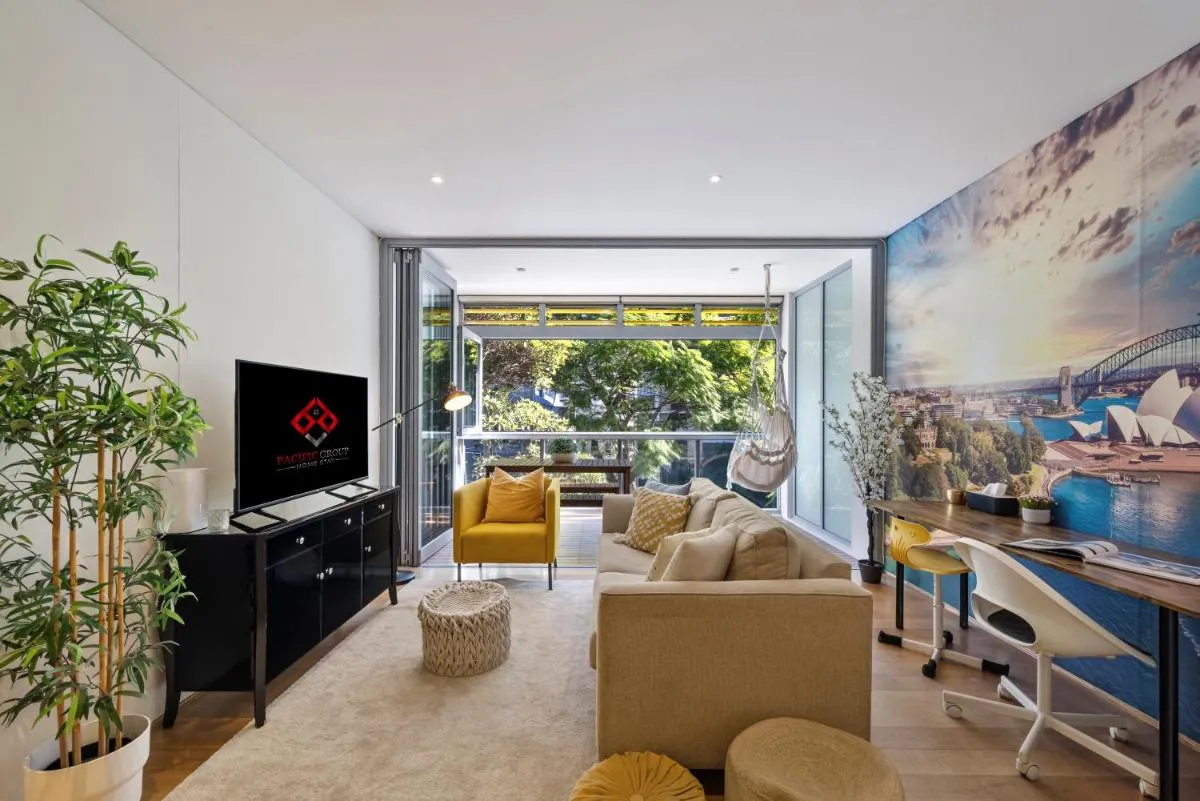 Image 5 of Cozy Modern Peaceful CityPad – Balcony AC Laundry