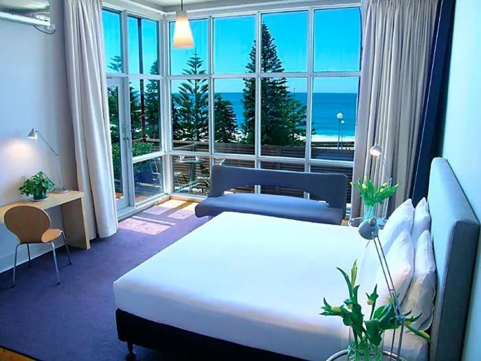 Image 6 of Dive Hotel