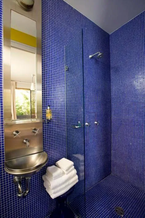 Image 3 of Dive Hotel