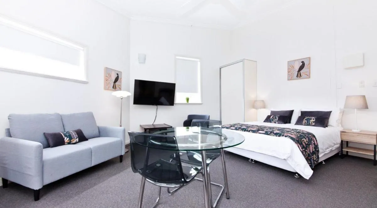 Image 4 of Excelsior Apartments at Glebe