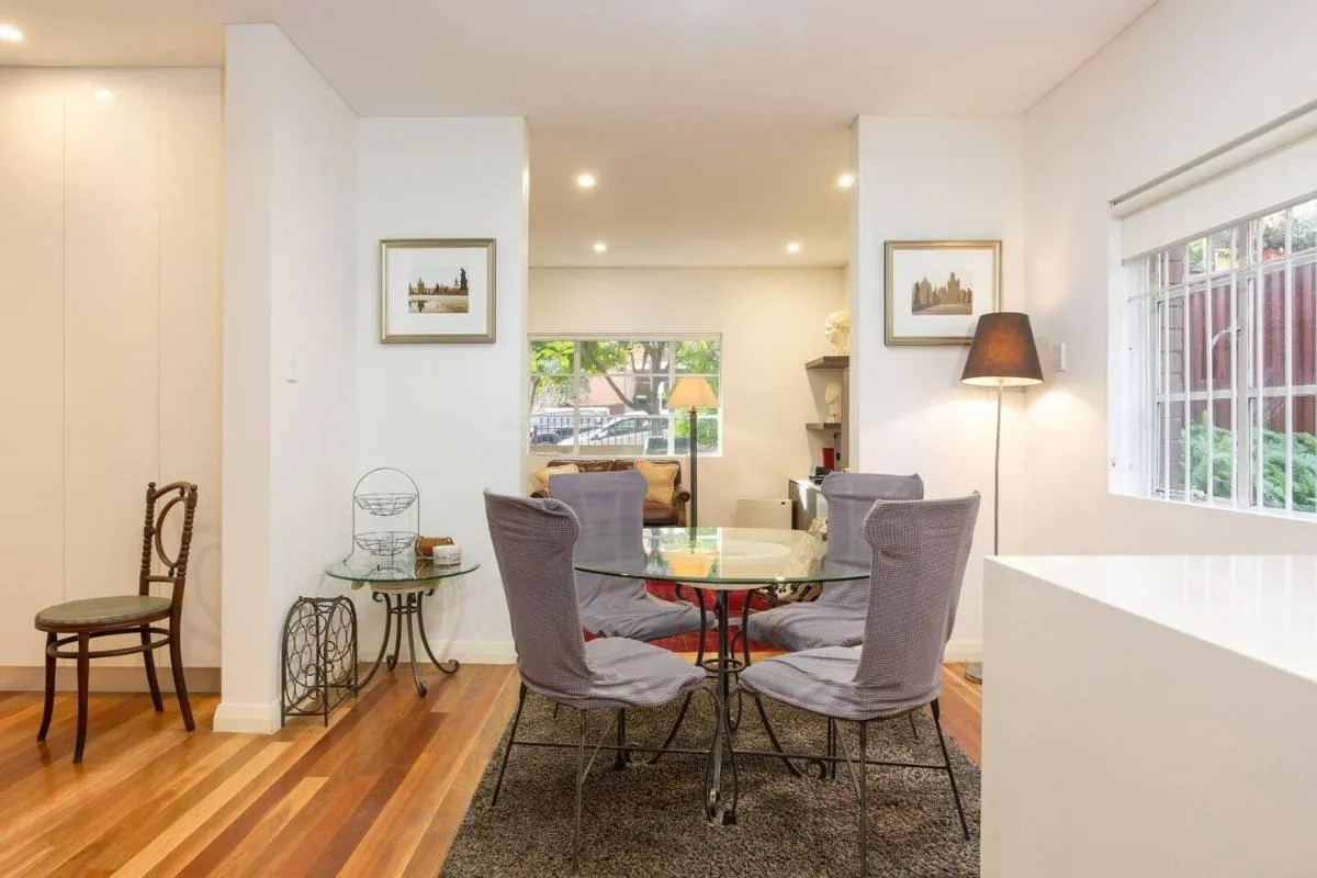 Image 3 of Exclusive Art Deco Escape in Tree-lined Kingsford