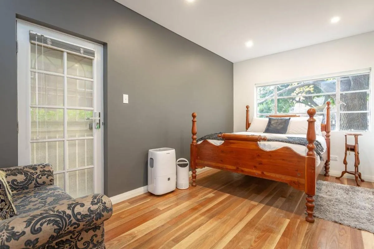 Image 1 of Exclusive Art Deco Escape in Tree-lined Kingsford