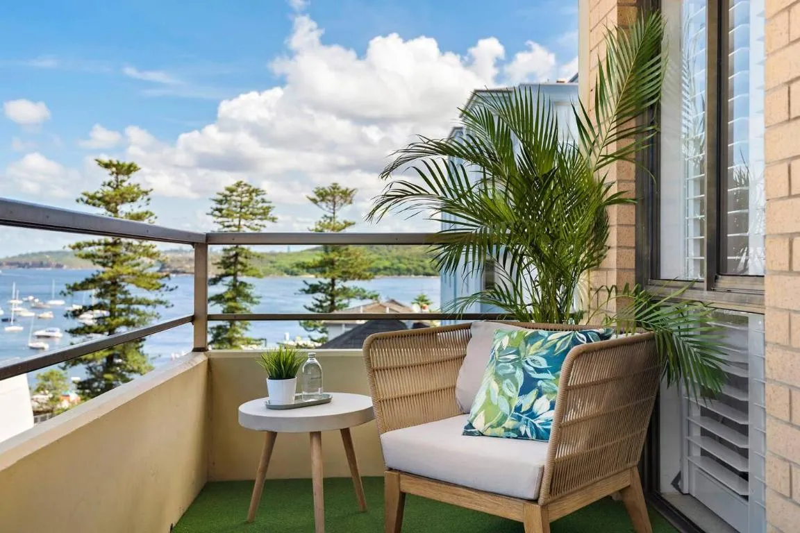 Image of Fine Pine – Beachside Lifestyle with Two Balconies