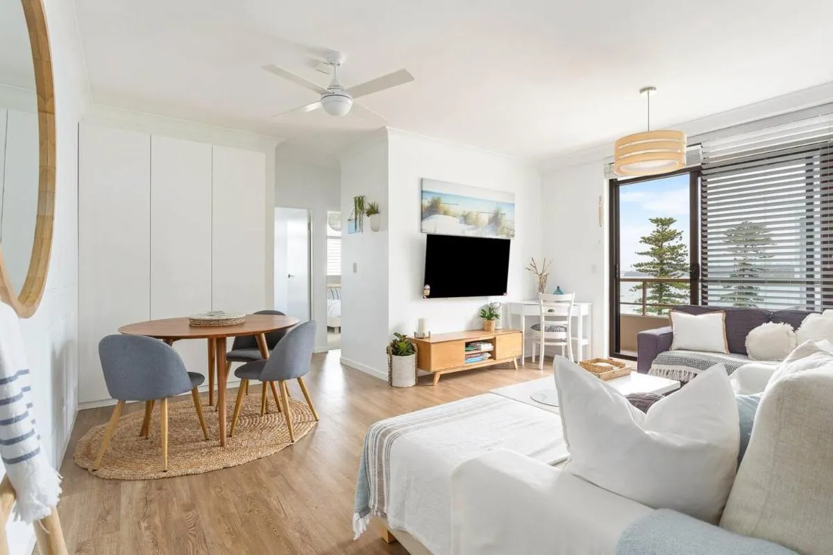 Image 4 of Fine Pine – Beachside Lifestyle with Two Balconies