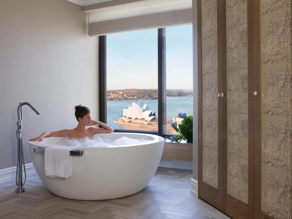 Image 2 of Four Seasons Hotel Sydney
