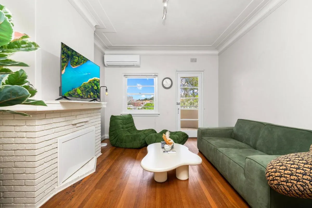 Image 4 of Harbour Bridge View 2BR Resort