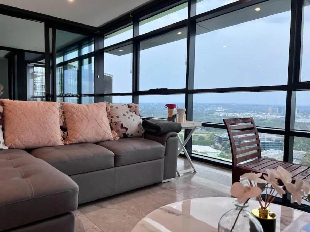 Image 5 of High Level Fabulous View 4Beds APT in Olympic Park