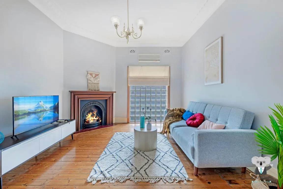 Image of KOZYGURU Campsie Oldie-but-goodie look 4 Bed House NCA011