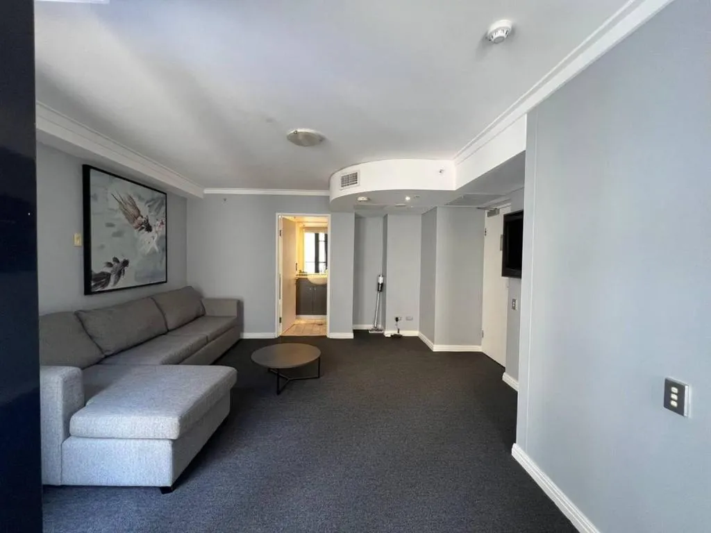 Image of KOZYGURU HAYMARKET MODERN 1 APT Best Location NHA653- 701