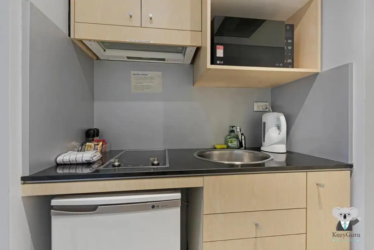 Image 6 of KOZYGURU SYDNEY CBD 2 bed STUDIO NHA653-1103