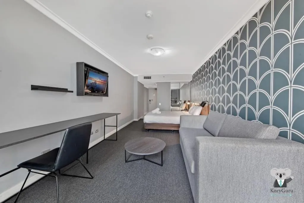 Image 4 of KozyGuru / Sydney CBD Studio / Walk to Chinatown / NHA653-913