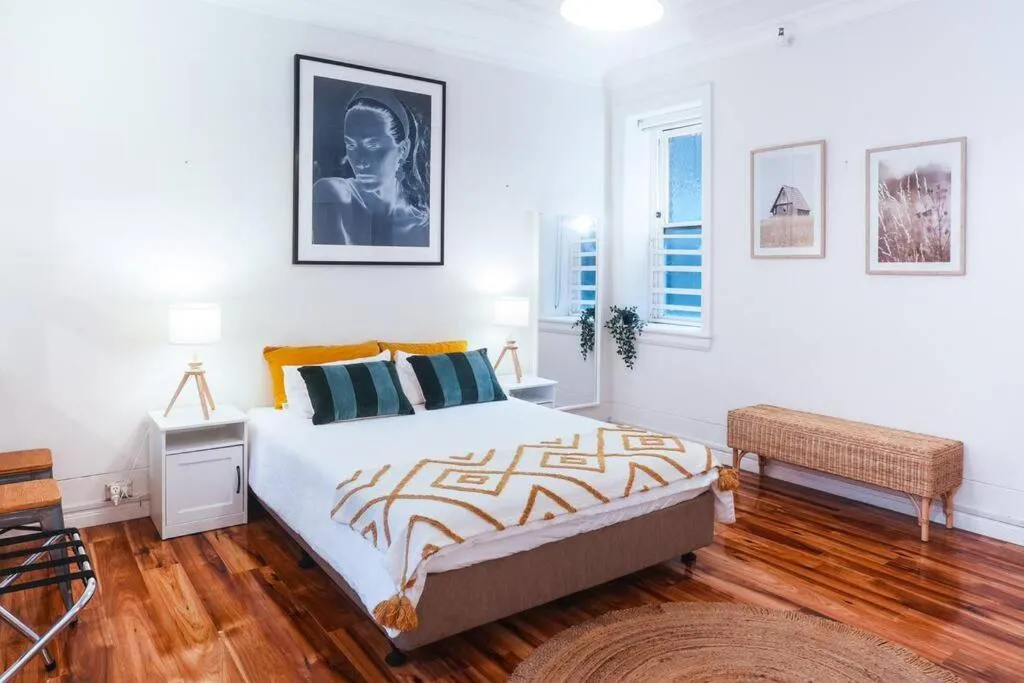 Image 6 of Large Studio Near Train & Sydney Tower